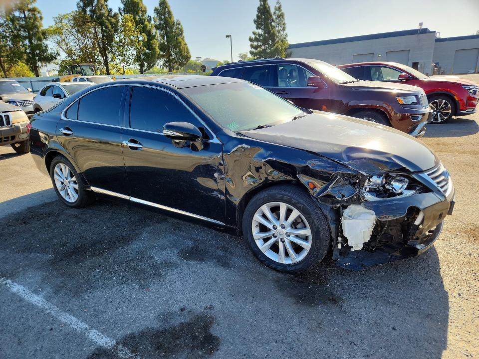 Photo 4 from auction – 2012 LEXUS ES with VIN JTHBK1EG7C2512117
