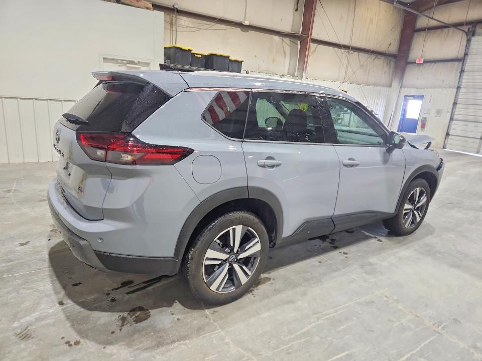 Photo 3 from auction – 2026 NISSAN ROGUE with VIN 5N1BT3CA2TC819578