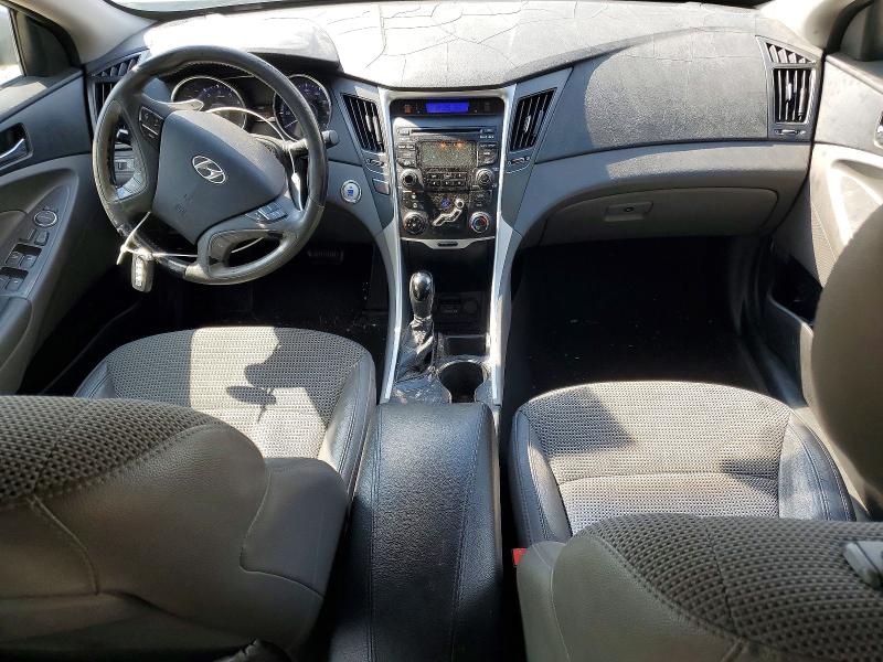 Photo 8 from auction – 2012 HYUNDAI SONATA with VIN 5NPEC4AC7CH329704