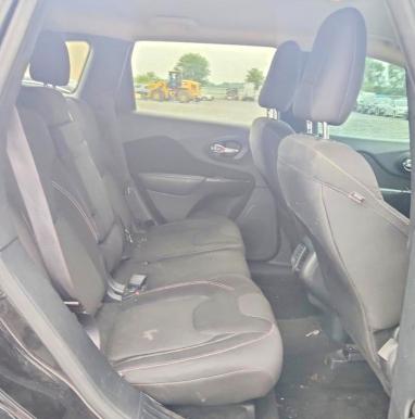Photo 10 from auction – 2015 JEEP CHEROKEE with VIN 1C4PJMCB7FW733894