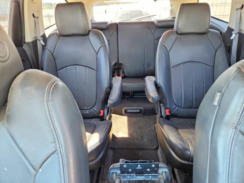 Photo 10 from auction – 2013 CHEVROLET TRAVERSE with VIN 1GNKVLKD4DJ214931