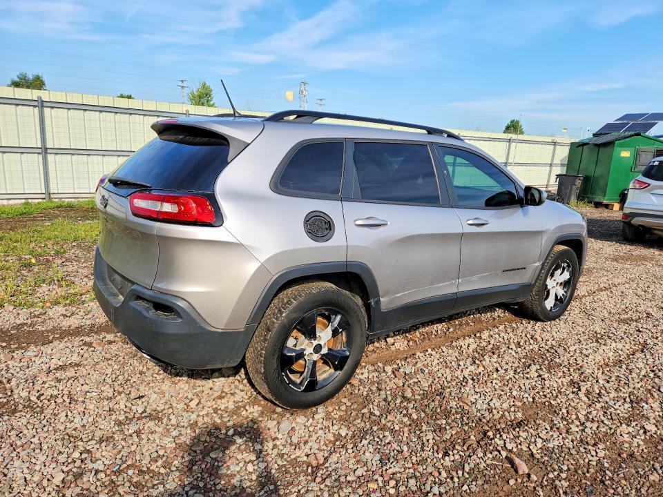Photo 3 from auction – 2018 JEEP CHEROKEE with VIN 1C4PJMCXXJD543622
