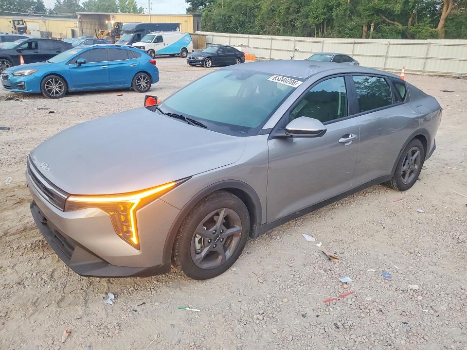 KIA K4 2025 with VIN 3KPFT4DE2SE202234 - Photo from auction