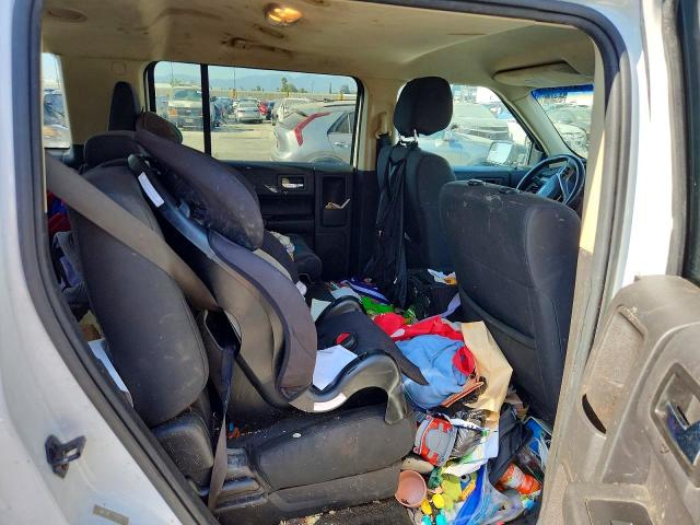 Photo 11 from auction – 2016 FORD FLEX with VIN 2FMGK5B84GBA12570