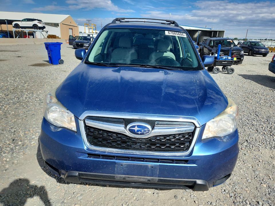Foto 5 de la subasta – 2015 SUBARU FORESTER con VIN JF2SJADC1FH807445