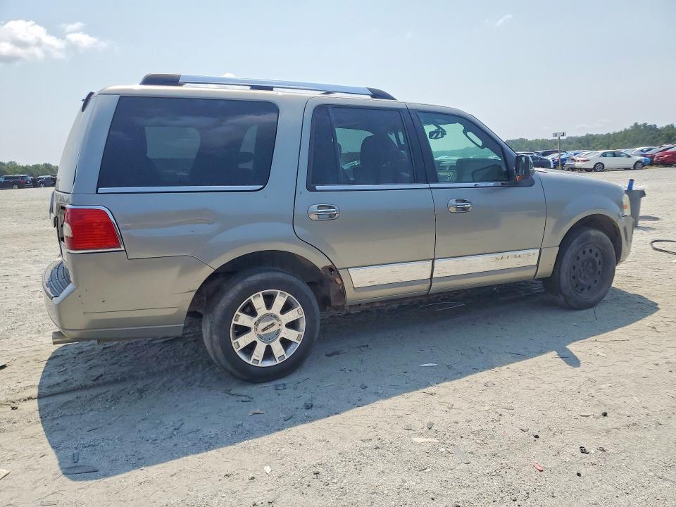 Photo 3 from auction – 2008 LINCOLN NAVIGATOR with VIN 5LMFU28548LJ06545