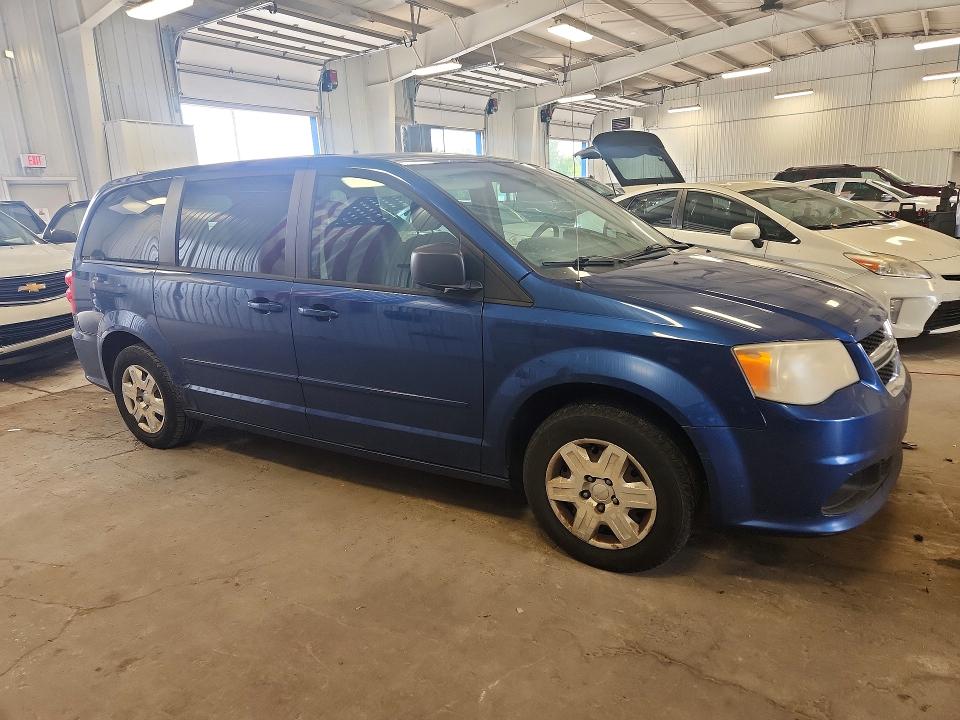 Photo 4 from auction – 2011 DODGE GRAND CARAVAN with VIN 2D4RN4DG0BR722703