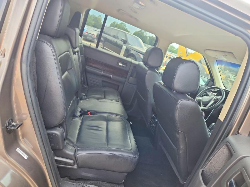 Photo 11 from auction – 2019 FORD FLEX with VIN 2FMGK5D87KBA29921