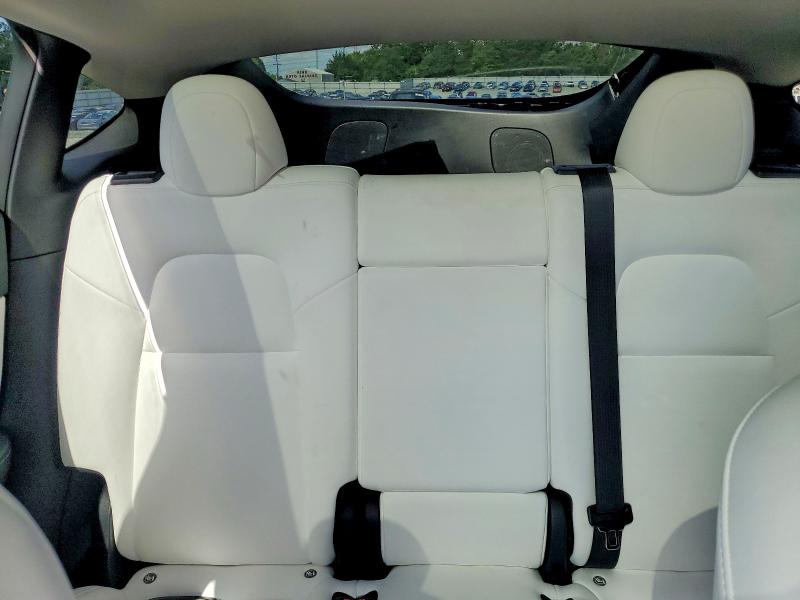 Снимка 11 от търг – 2022 TESLA MODEL Y с VIN 7SAYGDEE3NF392395
