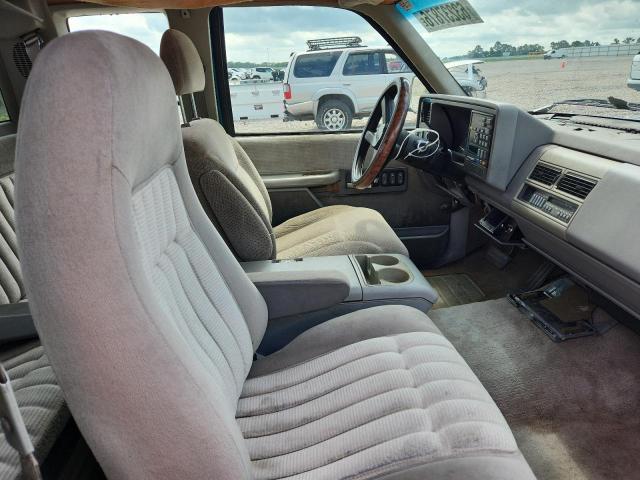 Photo 10 from auction – 1994 CHEVROLET GMT-400 with VIN 2GCEC19K5R1130560