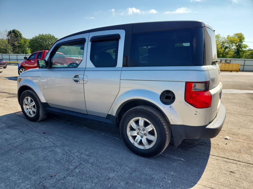 Photo 2 from auction – 2007 HONDA ELEMENT with VIN 5J6YH18727L013211