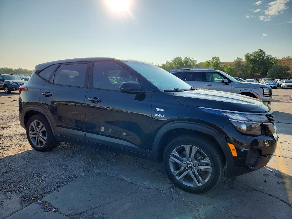 Photo 4 from auction – 2021 KIA SELTOS with VIN KNDEPCAA6M7155594