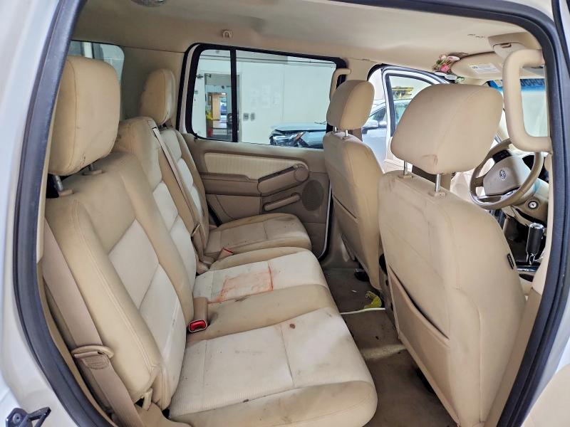 Photo 11 from auction – 2008 FORD EXPLORER with VIN 1FMEU73E18UB29004