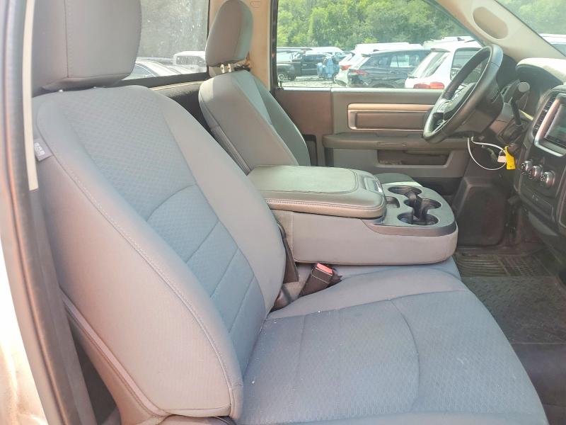 Photo 10 from auction – 2013 RAM 1500 with VIN 3C6JR6AP3DG519111