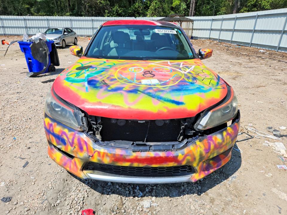 Photo 5 from auction – 2015 HONDA ACCORD with VIN 1HGCR2F32FA247332