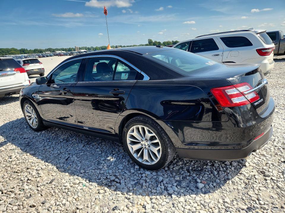 Photo 2 from auction – 2016 FORD TAURUS with VIN 1FAHP2F8XGG111086