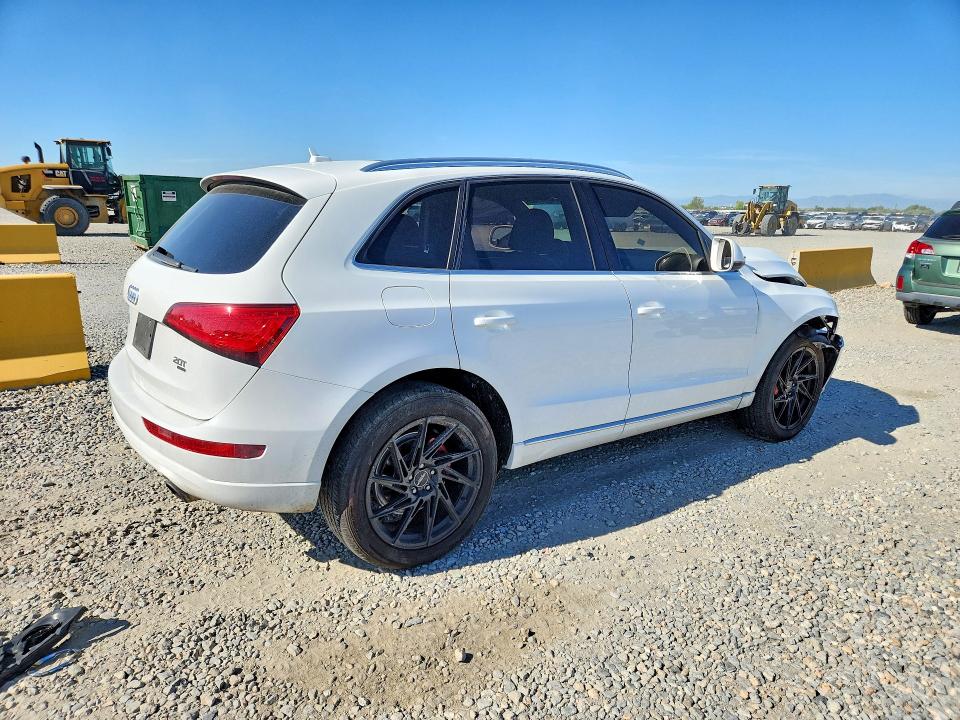 Photo 3 from auction – 2014 AUDI Q5 with VIN WA1CFAFP0EA117353