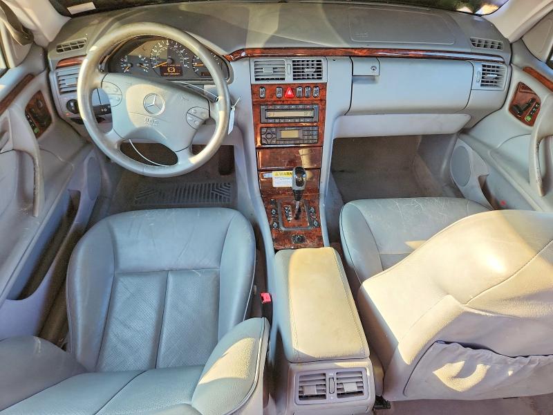 Photo 8 from auction – 2001 MERCEDES-BENZ E with VIN WDBJH82J21X045997