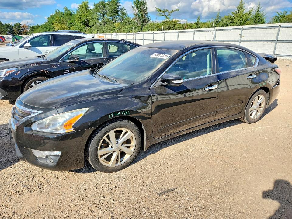 NISSAN ALTIMA 2015 with VIN 1N4AL3AP1FC421893 - Photo from auction