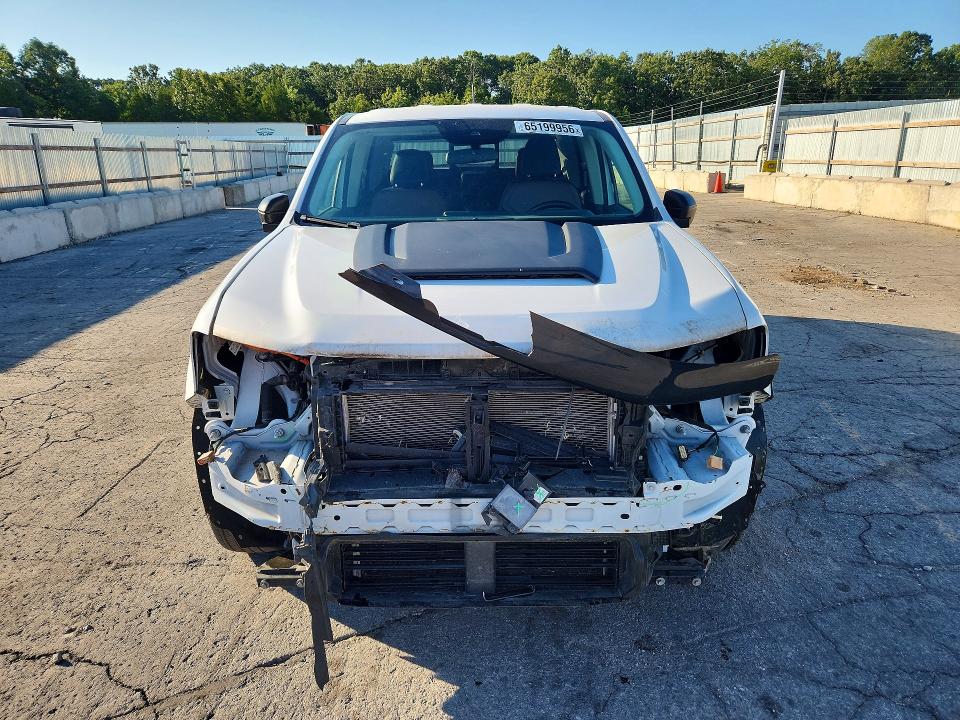 Photo 5 from auction – 2022 FORD MAVERICK with VIN 3FTTW8E33NRA57538