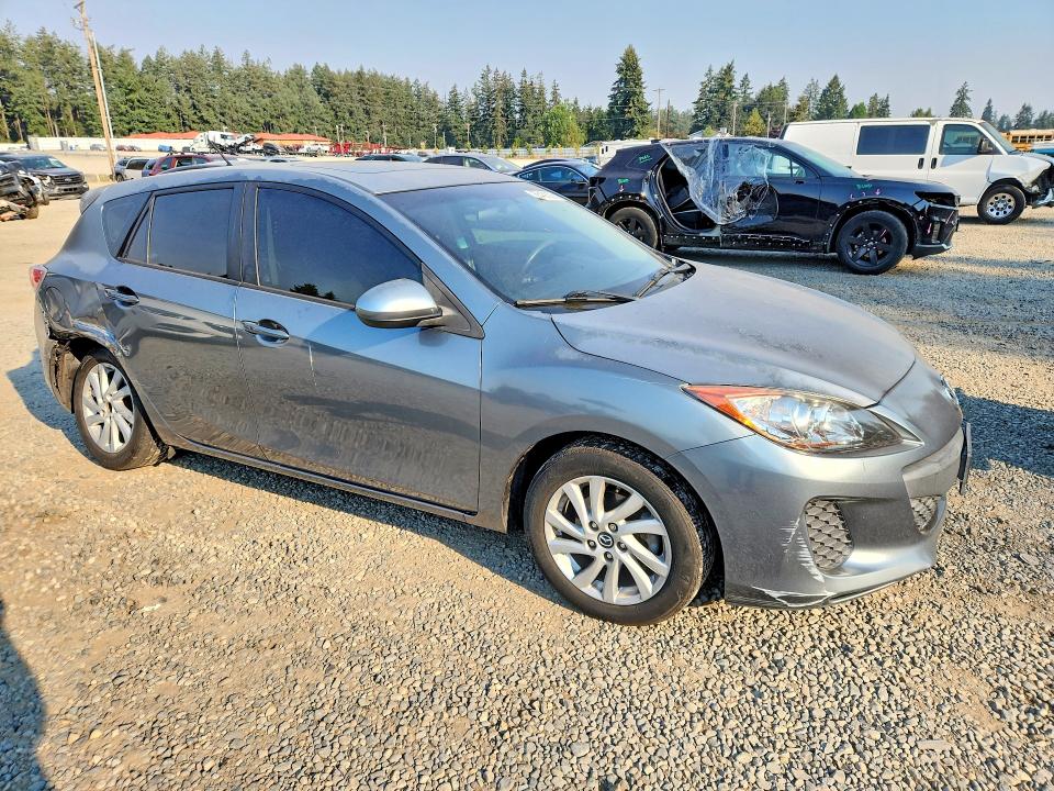 Photo 4 from auction – 2013 MAZDA 3 with VIN JM1BL1L89D1706682