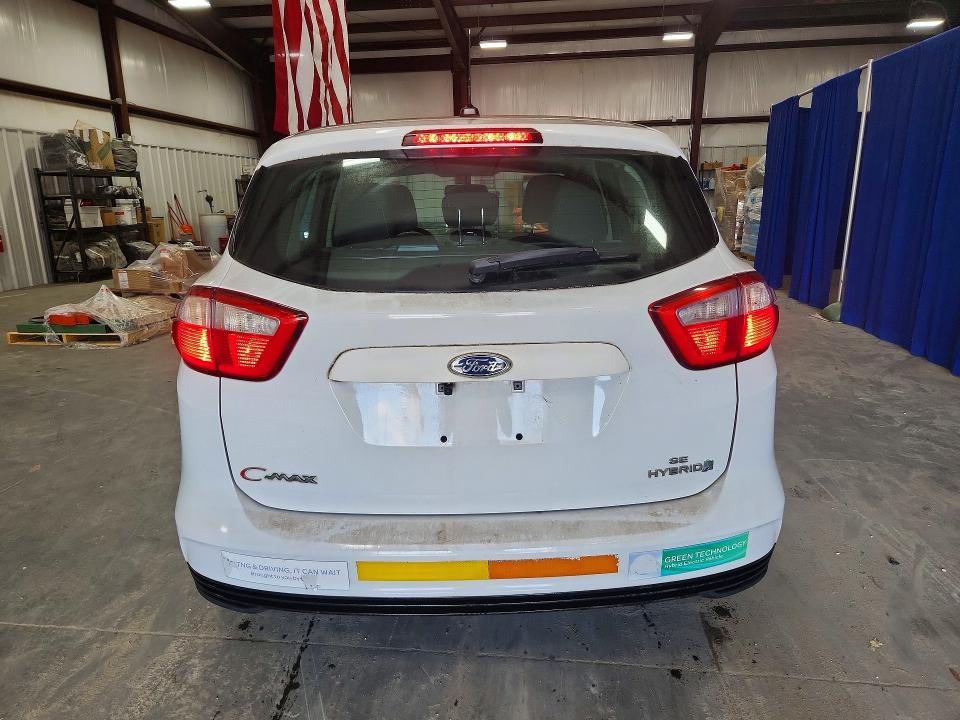 Photo 6 from auction – 2015 FORD C-MAX with VIN 1FADP5AU6FL101360
