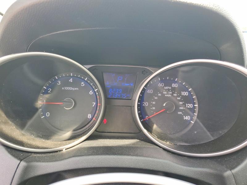 Photo 9 from auction – 2012 HYUNDAI TUCSON with VIN KM8JU3AC7CU379316