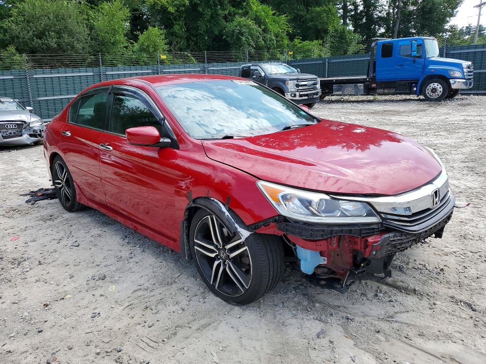Photo 4 from auction – 2017 HONDA ACCORD with VIN 1HGCR2F18HA041000
