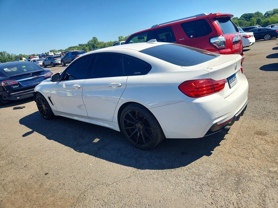 Photo 2 from auction – 2015 BMW 428 with VIN WBA4A5C58FG052122
