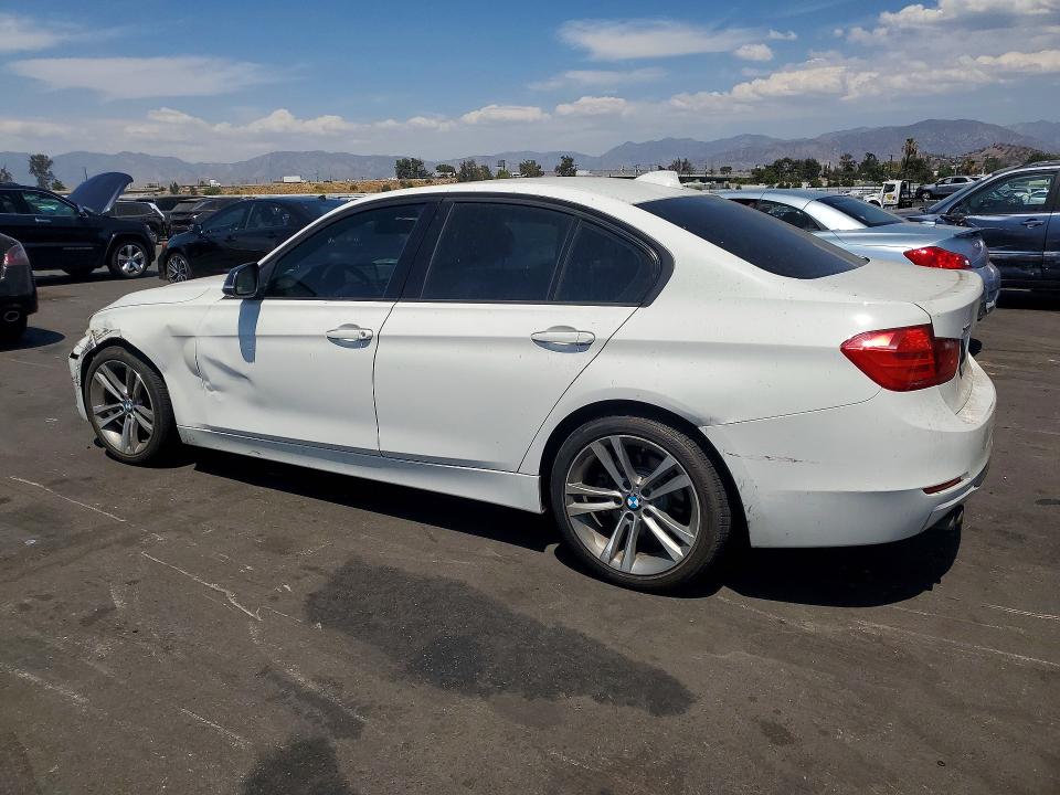 Photo 2 from auction – 2014 BMW 328 with VIN WBA3B5G57ENS08048