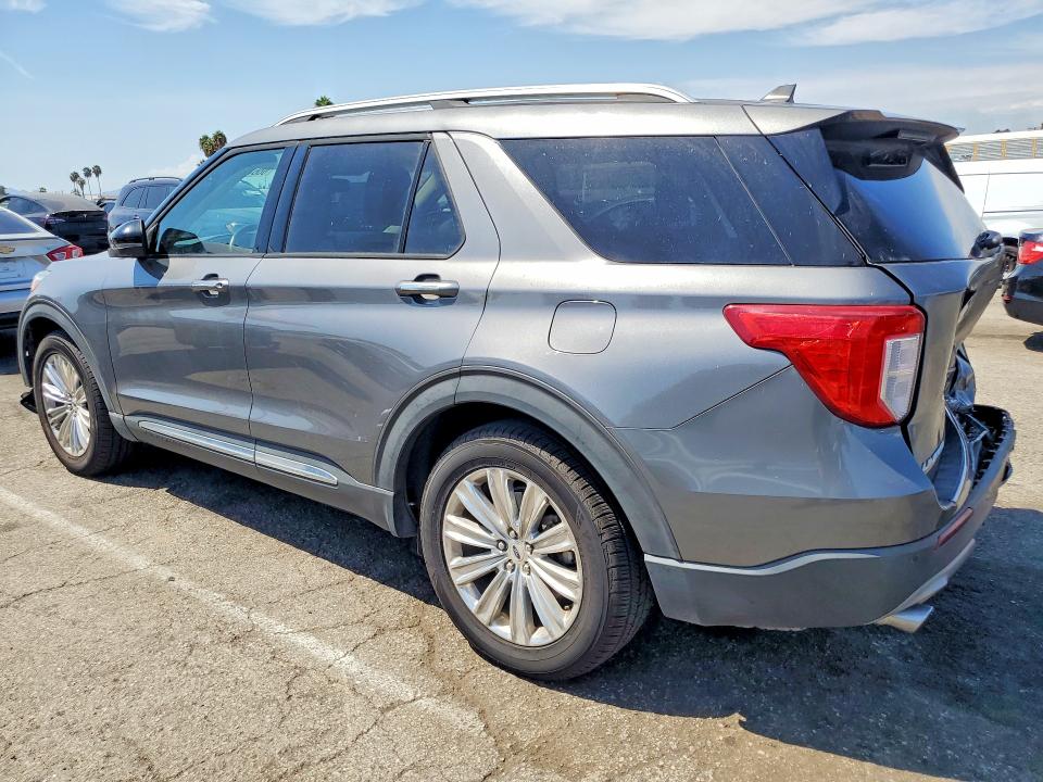 صورة رقم 2 من المزاد - 2021 FORD EXPLORER مع VIN 1FM5K7FW2MNA11610