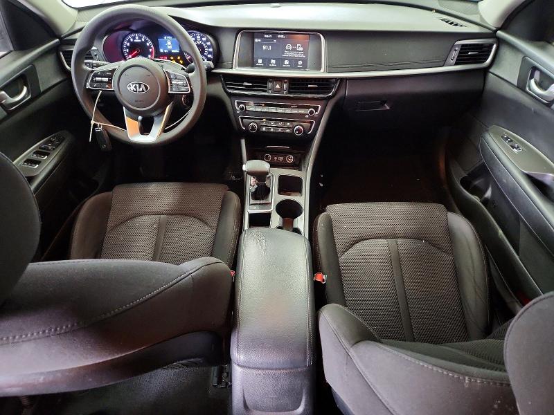 Photo 8 from auction – 2019 KIA OPTIMA with VIN 5XXGT4L37KG277345