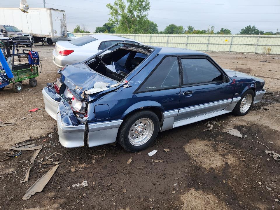 Photo 3 from auction – 1987 FORD MUSTANG with VIN 1FABP42E7HF234154