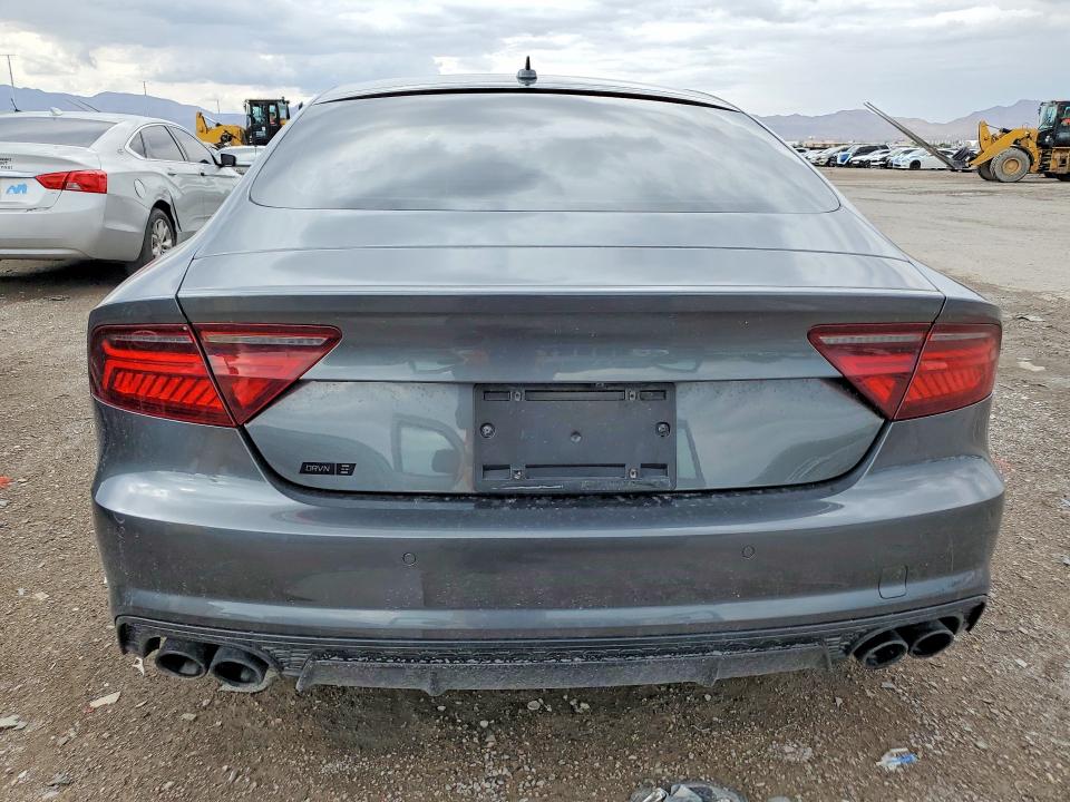 Photo 6 from auction – 2017 AUDI S7 with VIN WAUWFAFC3HN117695