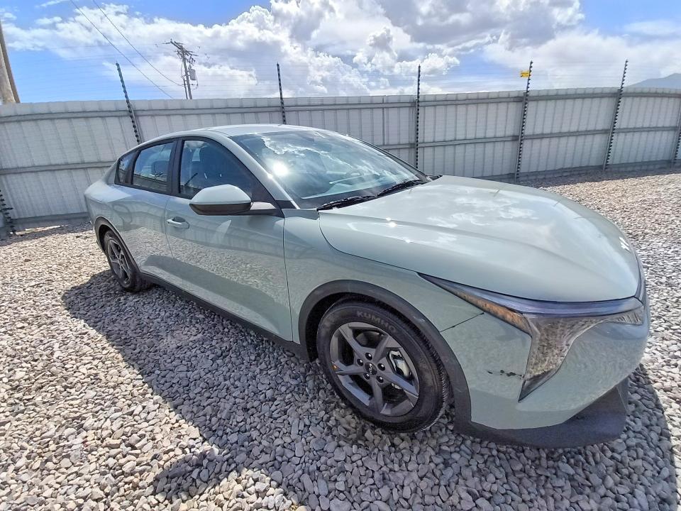Photo 4 from auction – 2026 KIA K4 with VIN 3KPFT4DE4TE354890