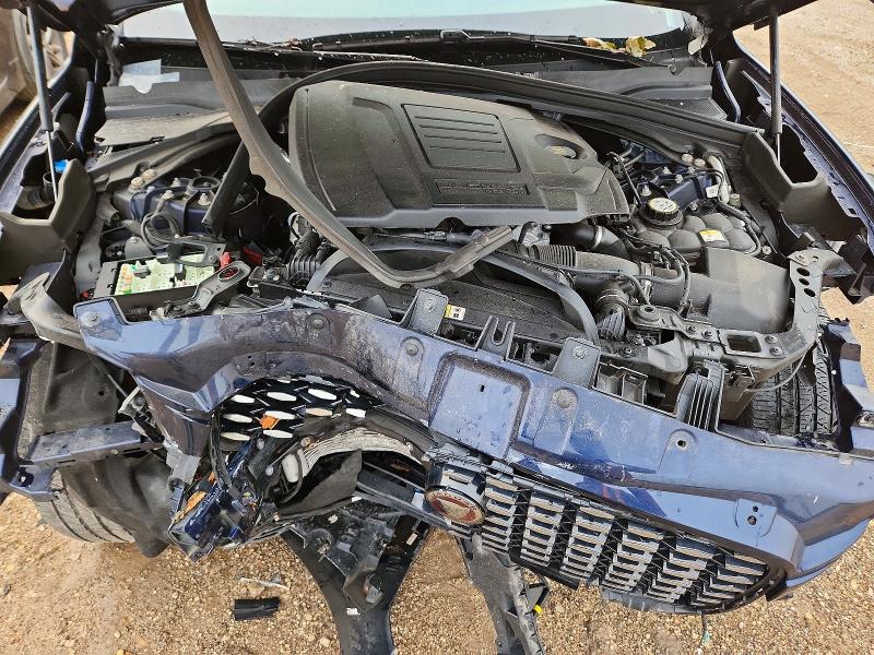 Photo 11 from auction – 2023 JAGUAR F-PACE with VIN SADCJ2EX2PA716144