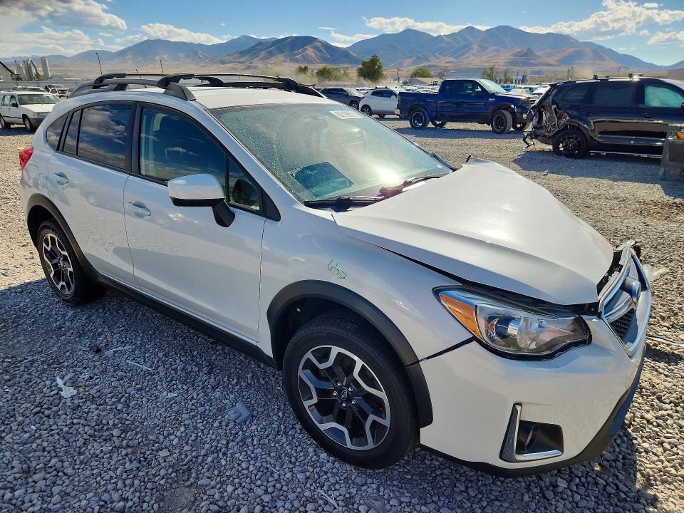 Photo 4 from auction – 2017 SUBARU CROSSTREK with VIN JF2GPABC3HH234493