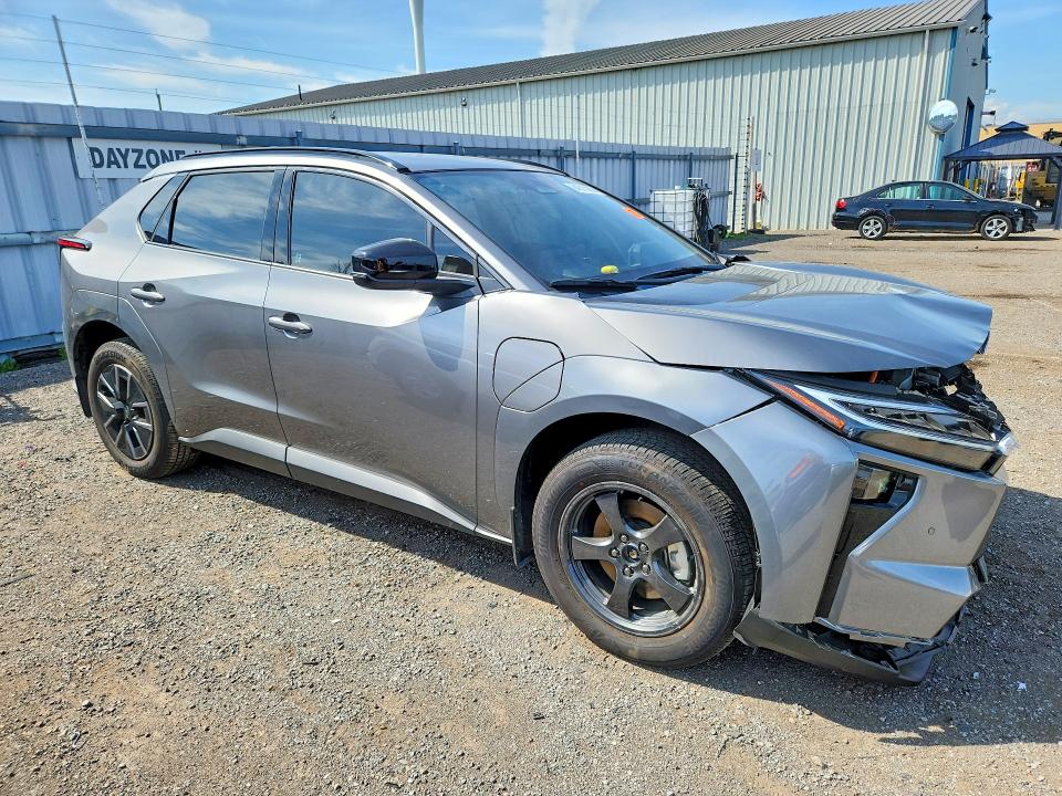 Photo 4 from auction – 2026 TOYOTA BZ with VIN JTMADAFB6TA008500