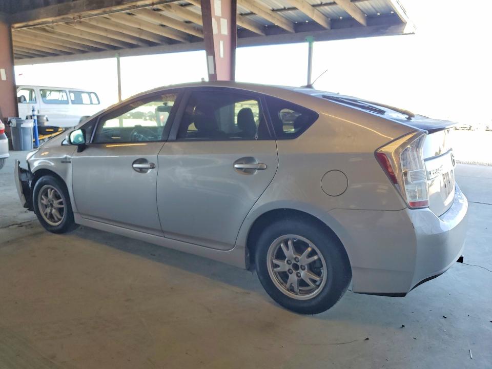 Photo 2 from auction – 2010 TOYOTA PRIUS with VIN JTDKN3DU1A0209550