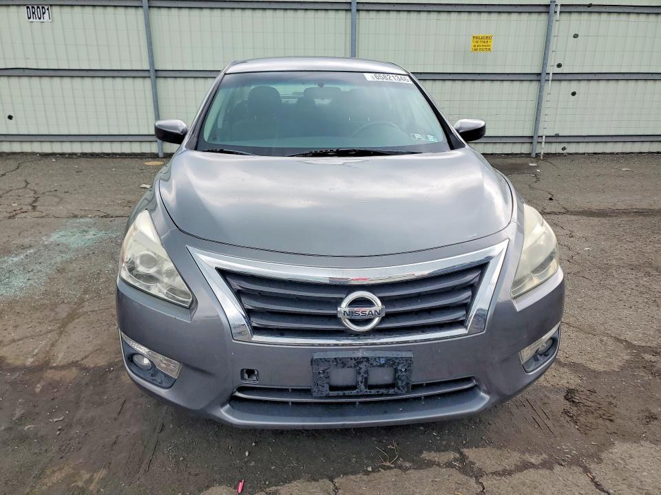 Photo 5 from auction – 2015 NISSAN ALTIMA with VIN 1N4AL3AP4FC586174