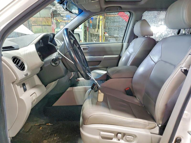 Photo 7 from auction – 2012 HONDA PILOT with VIN 5FNYF4H54CB037518