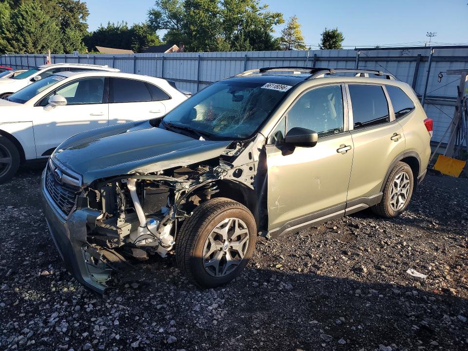 SUBARU FORESTER 2019 with VIN JF2SKAGC0KH531102 - Photo from auction