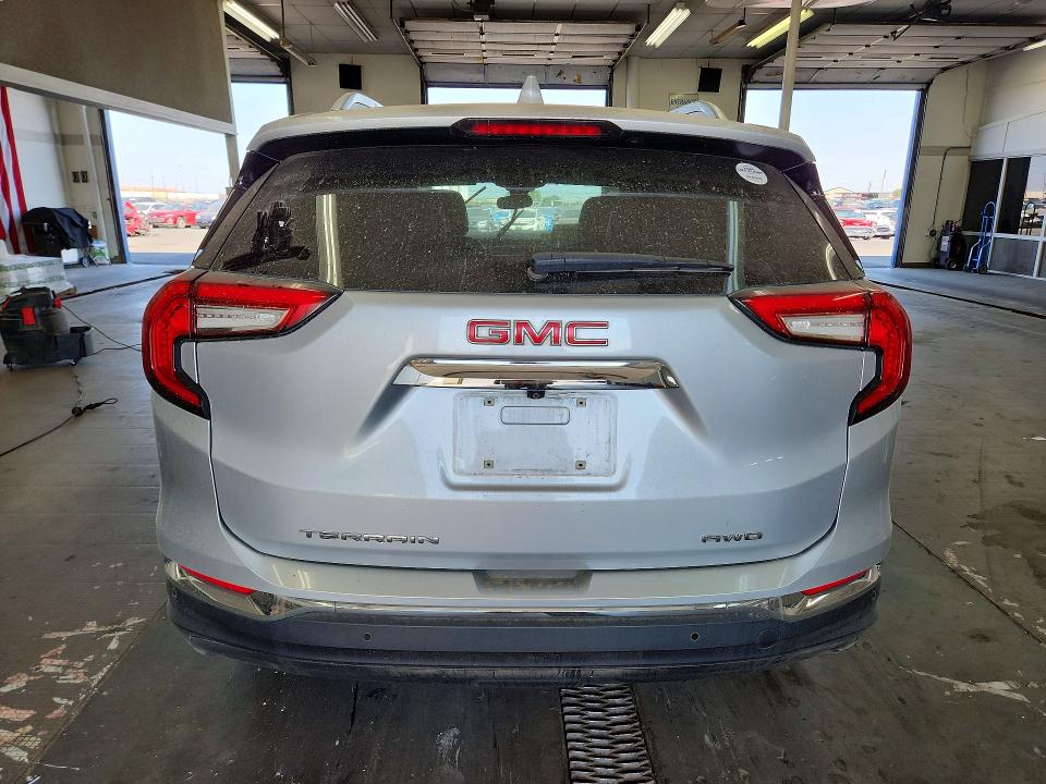 Photo 6 from auction – 2022 GMC TERRAIN with VIN 3GKALVEV1NL229671