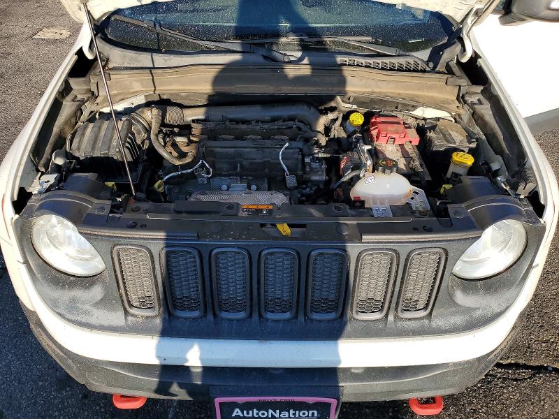 Photo 11 from auction – 2018 JEEP RENEGADE with VIN ZACCJBCB3JPH37501