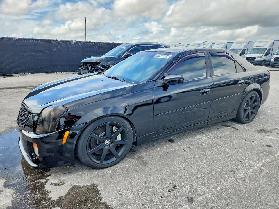 CADILLAC CTS-V 2004 with VIN 1G6DN57S140158346 - Photo from auction