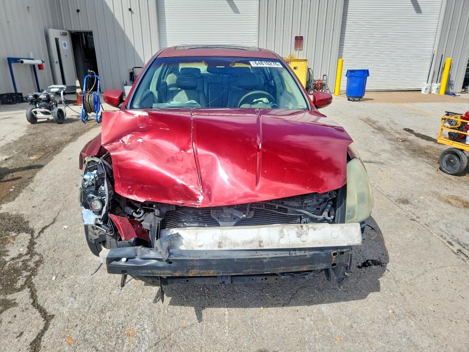 Photo 5 from auction – 2004 NISSAN MAXIMA SE/SL with VIN 1N4BA41E84C869706