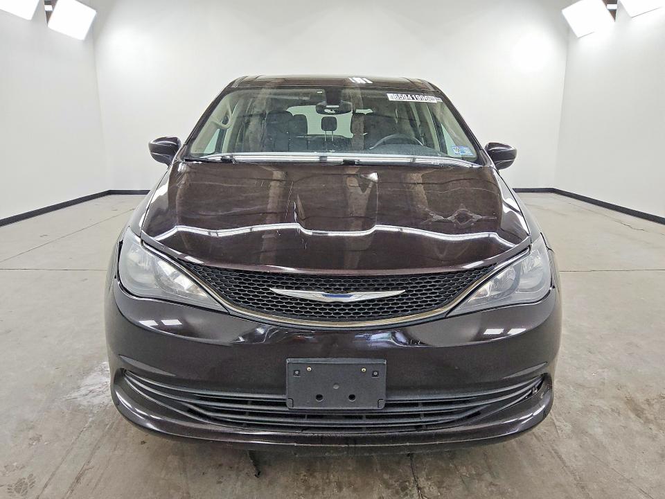 Photo 5 from auction – 2017 CHRYSLER PACIFICA with VIN 2C4RC1DG3HR723497
