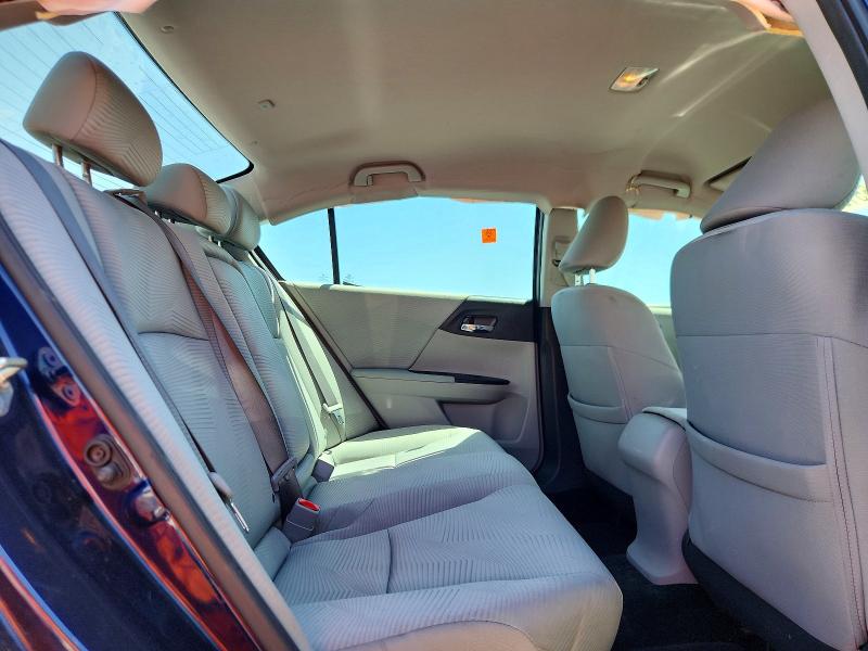Photo 10 from auction – 2017 HONDA ACCORD with VIN 1HGCR2F35HA114583