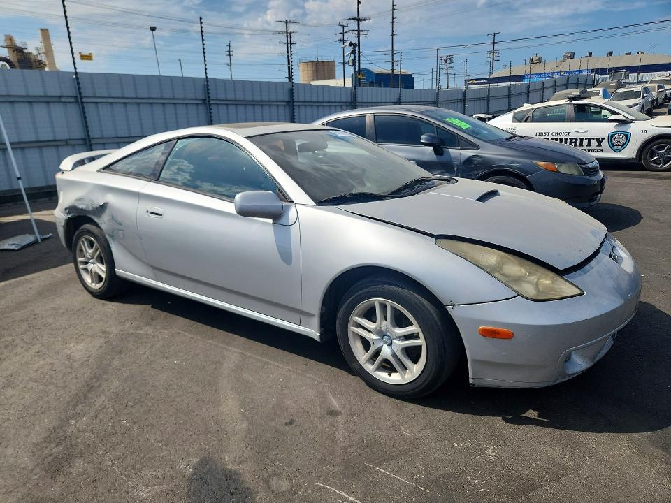 Photo 4 from auction – 2001 TOYOTA CELICA with VIN JTDDR32T010108894