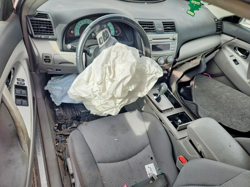 Photo 8 from auction – 2011 TOYOTA CAMRY with VIN 4T1BK3EK8BU621282